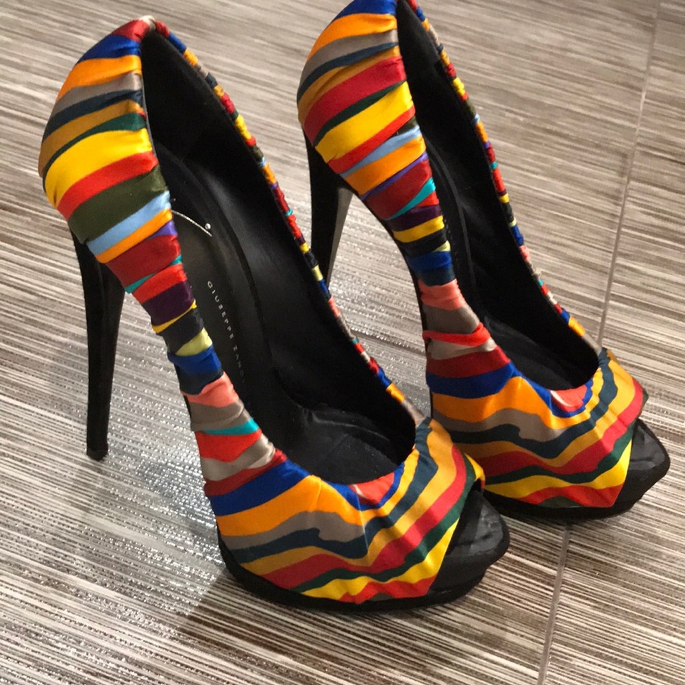 Platform shoes